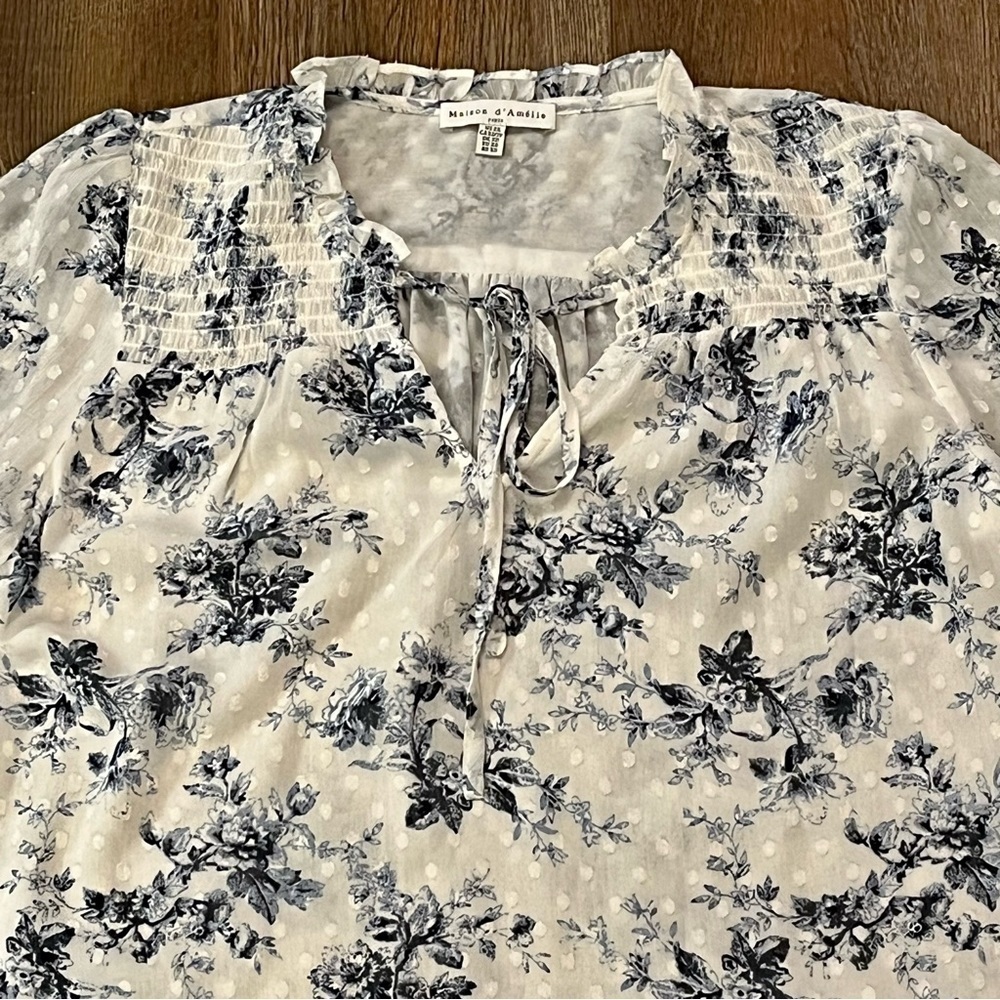 Maison ‘d Amelie Floral Tunic Blouse Womens Size XS Ruffled Peasant Cottagecore - Picture 2 of 16